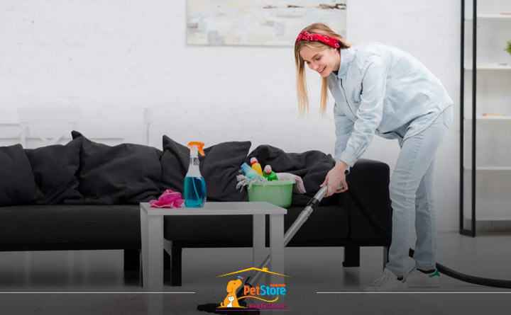 جاروبرقی کشیدن مداوم خانه برای رفع بوی بد سگ